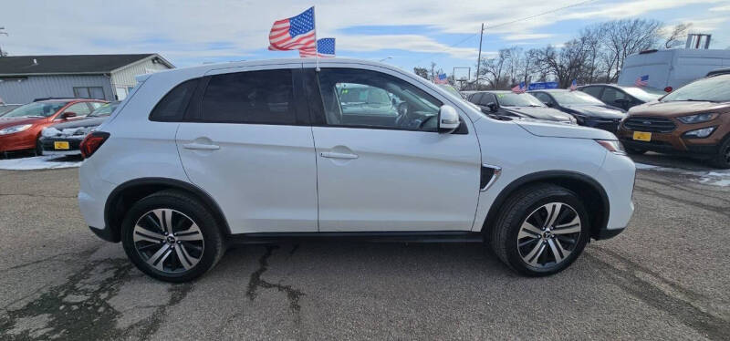 2020 Mitsubishi Outlander Sport ES