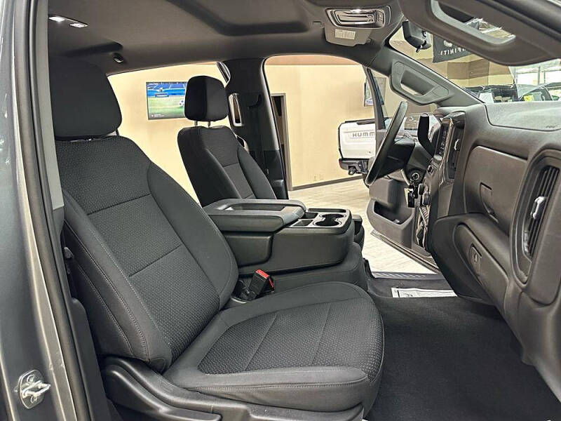 2022 Chevrolet Silverado 1500 Limited Custom