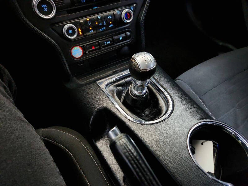 2017 Ford Mustang GT Premium