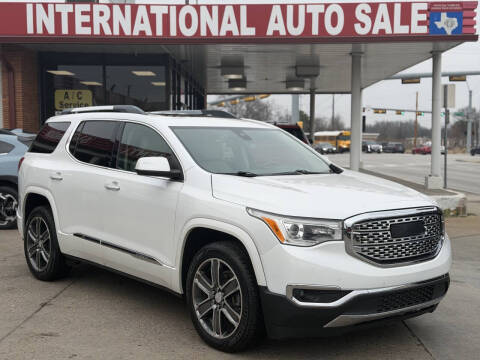 2019 GMC Acadia Denali