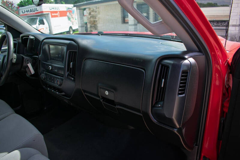 2018 Chevrolet Silverado 1500 Custom