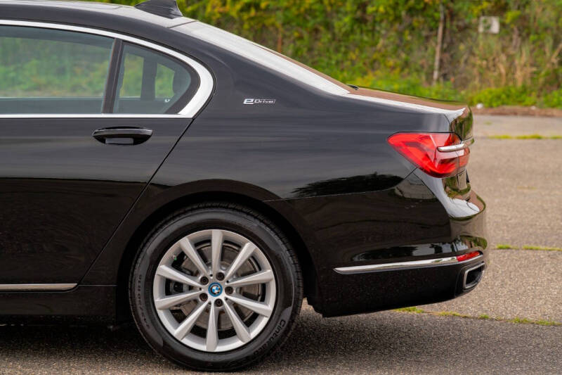 2018 BMW 7 Series 740e xDrive iPerformance