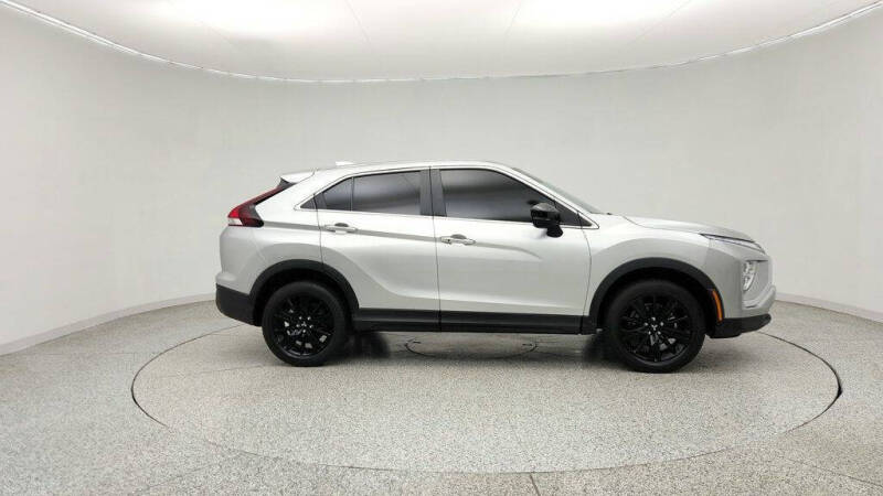 2025 Mitsubishi Eclipse Cross LE