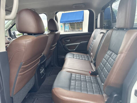 2017 Nissan Titan Platinum Reserve