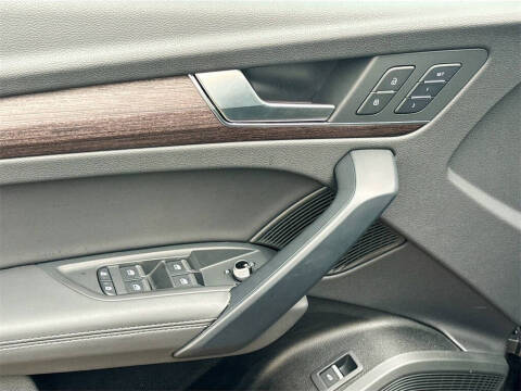 2025 Audi Q5 quattro S line Prem Plus 45 TFSI