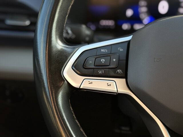 2024 Volkswagen Taos SE