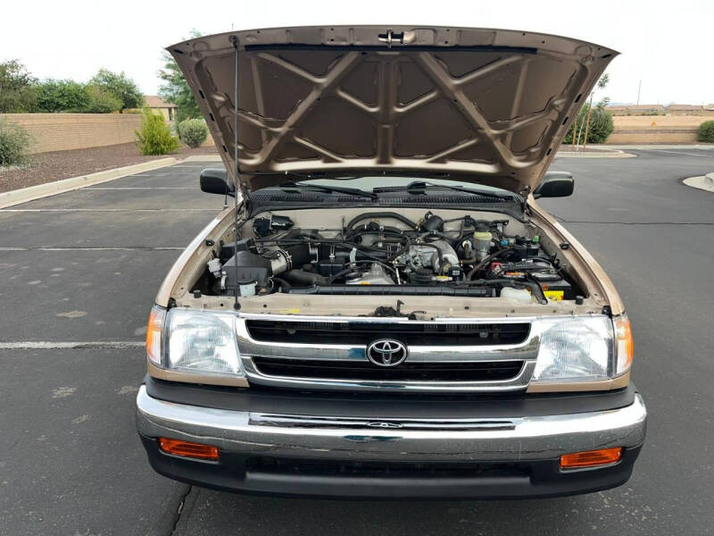 1999 Toyota Tacoma SR5