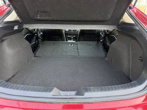 2016 Mazda MAZDA3 i Grand Touring