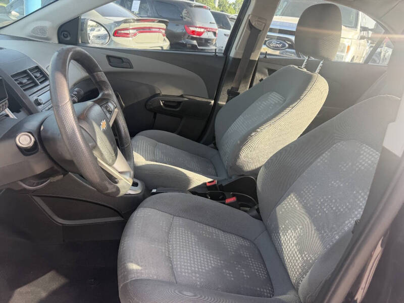 2015 Chevrolet Sonic LS Auto