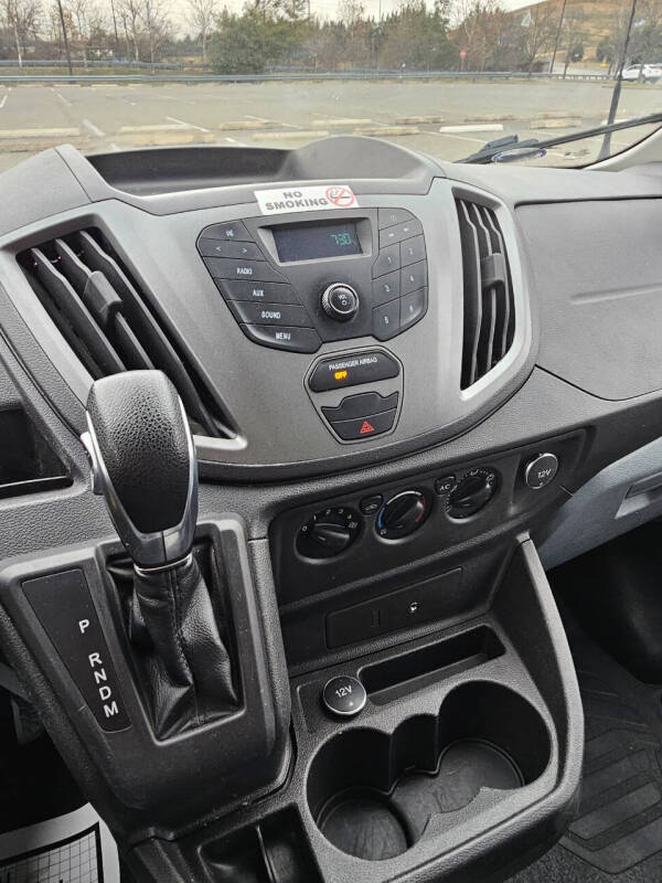 2015 Ford Transit 150