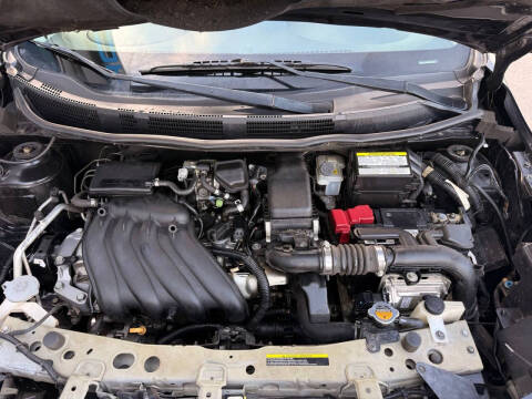 2014 Nissan Versa 1.6 SV