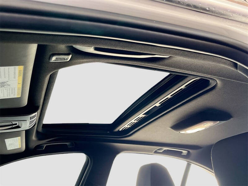 2018 BMW 3 Series 330i xDrive