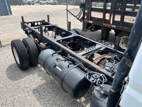 2008 Mitsubishi Fuso FE84D