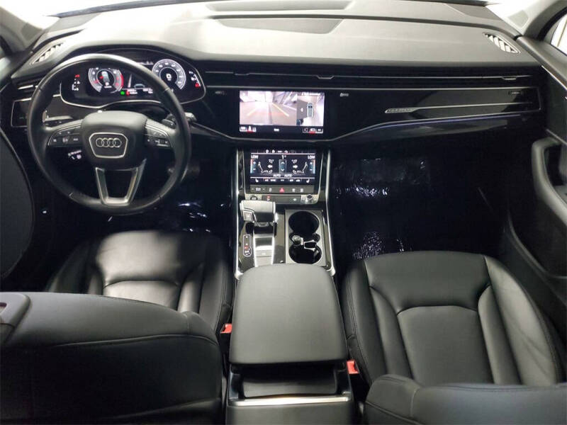 2022 Audi Q7 quattro Premium Plus 55 TFSI