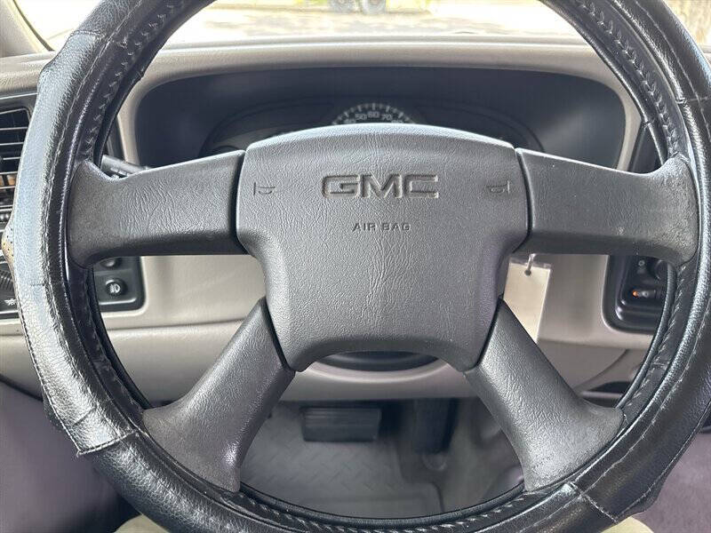 2005 GMC Sierra 2500HD