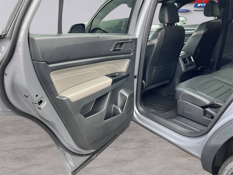 2021 Volkswagen Atlas Cross Sport V6 SEL Premium R-Line 4Motion