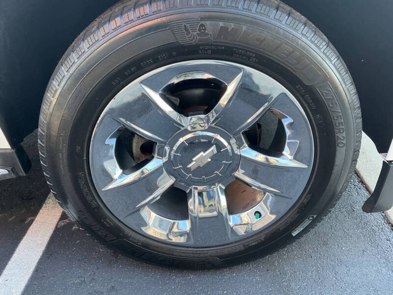 2016 Chevrolet Suburban LTZ