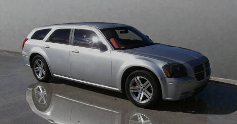2006 Dodge Magnum SE