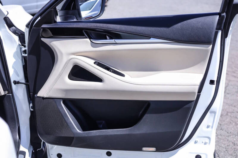 2023 Infiniti QX60 Pure
