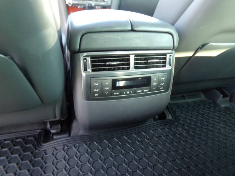 2008 Lexus LX 570