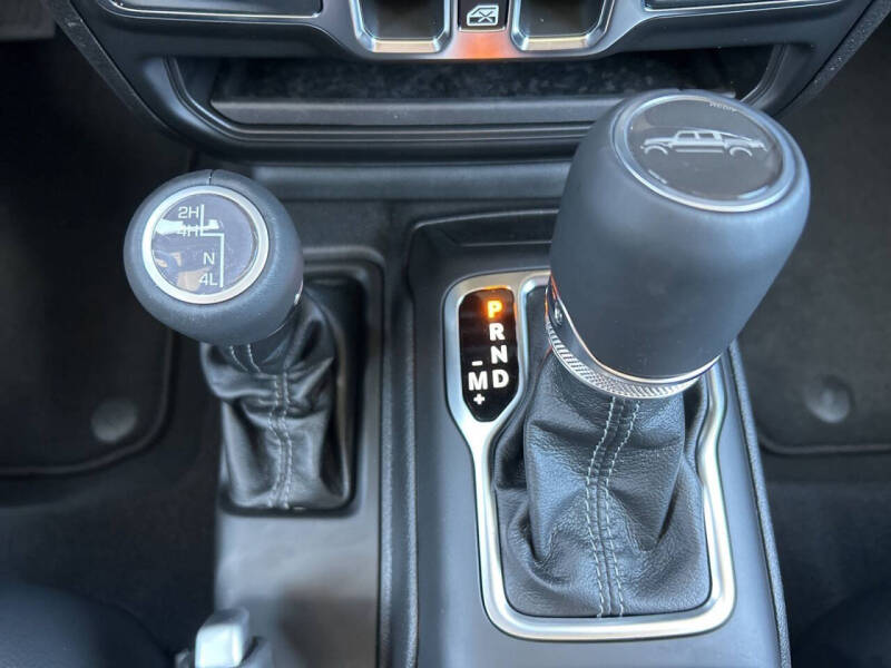 2026 Jeep Gladiator Sahara