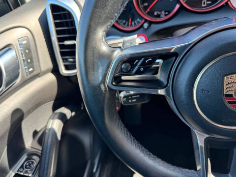 2017 Porsche Cayenne