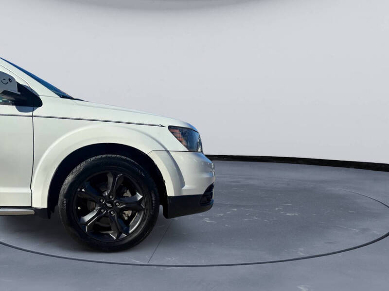2019 Dodge Journey Crossroad