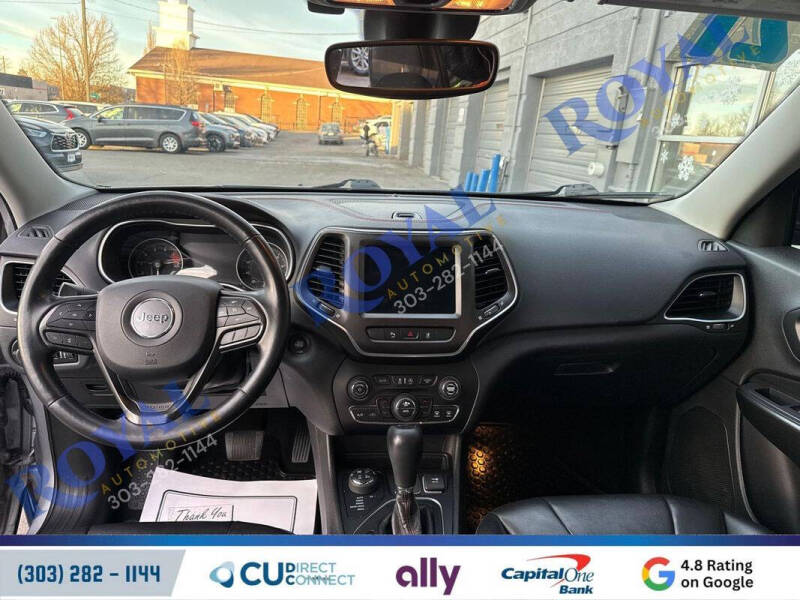 2021 Jeep Cherokee Trailhawk