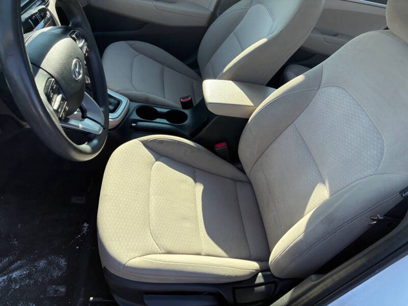 2020 Hyundai Elantra