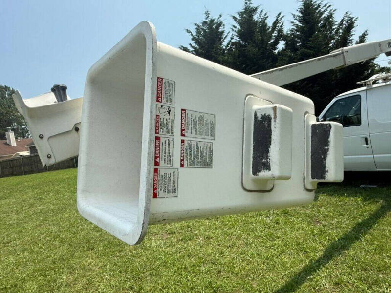 2011 Ford E-Series E-350 SD