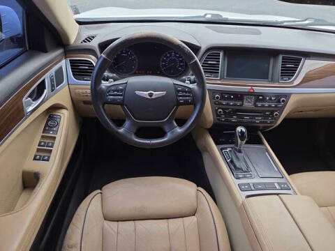 2015 Hyundai Genesis