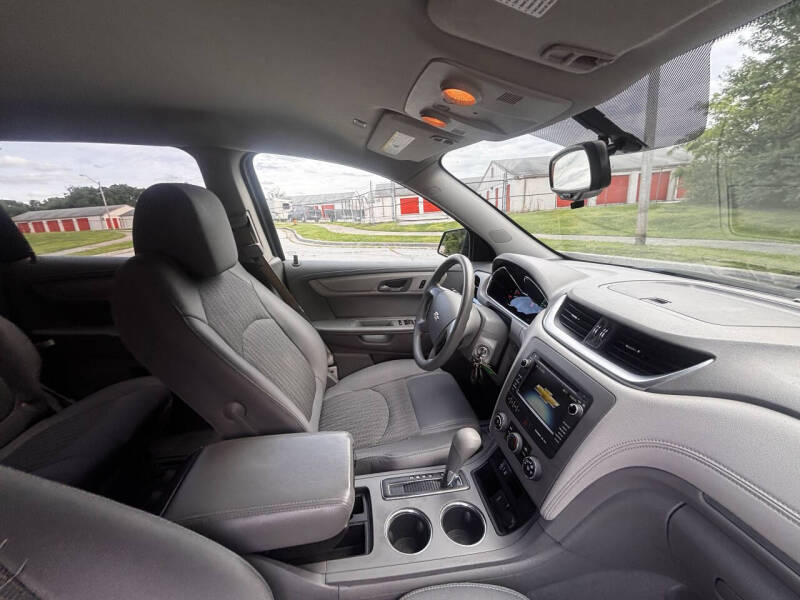 2016 Chevrolet Traverse LS
