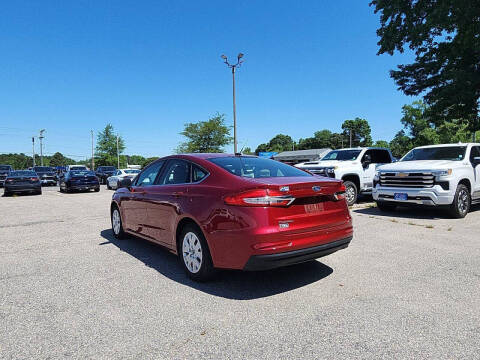 2019 Ford Fusion S