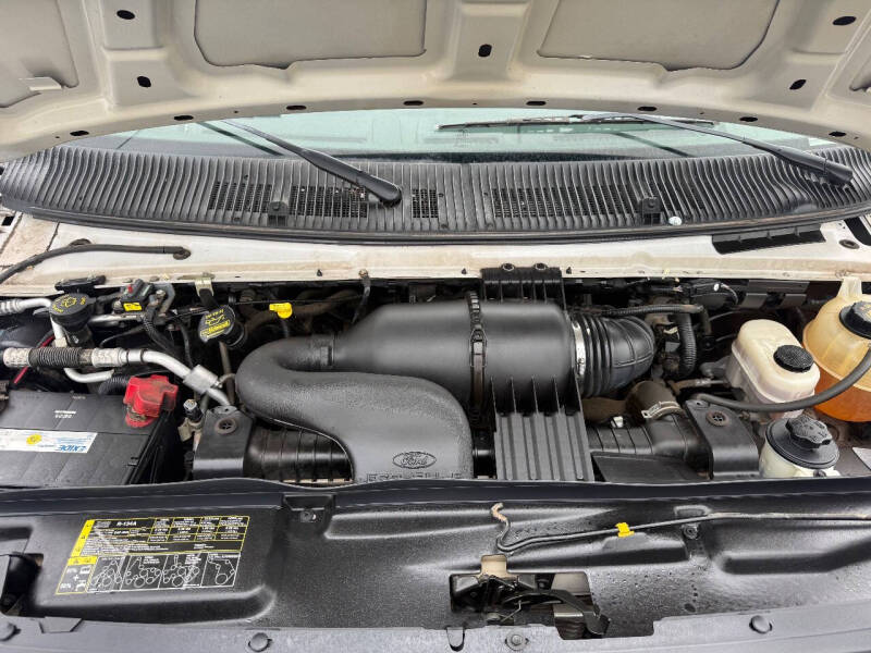 2011 Ford E-Series E-150