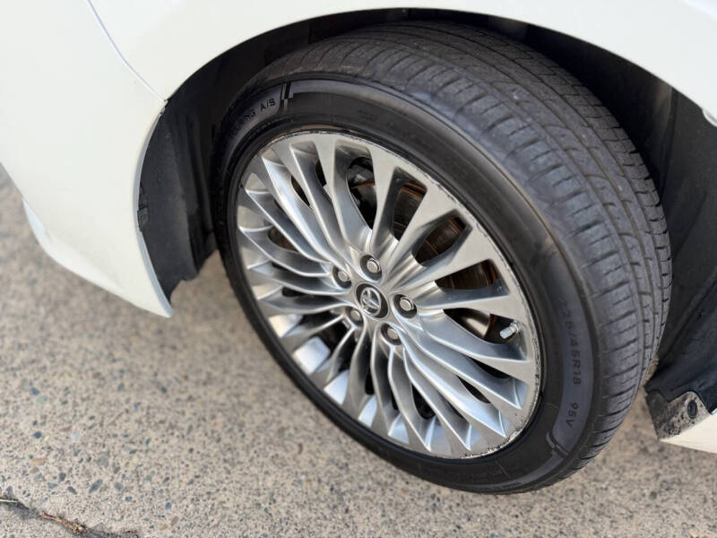 2016 Toyota Avalon Limited