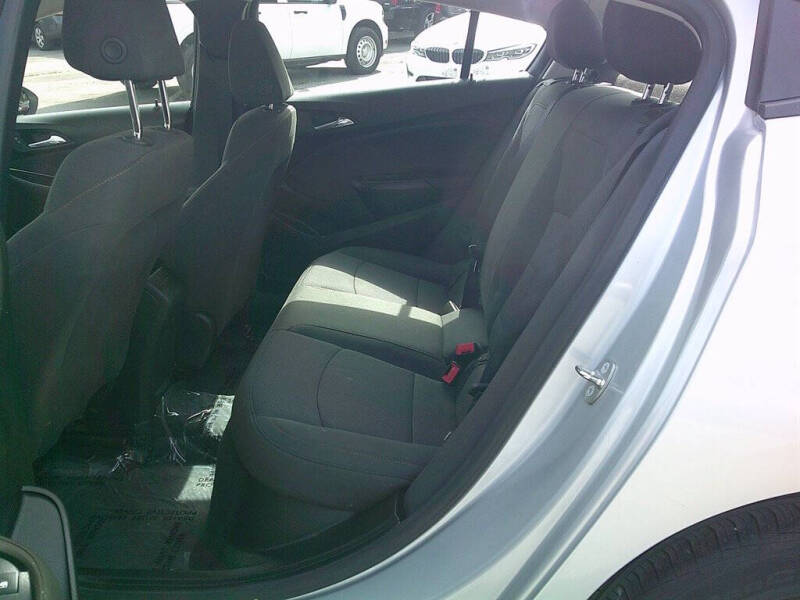 2018 Chevrolet Cruze LS Auto