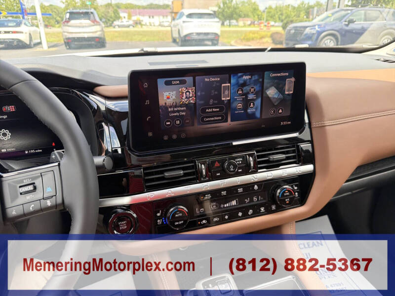 2026 Nissan Pathfinder Platinum