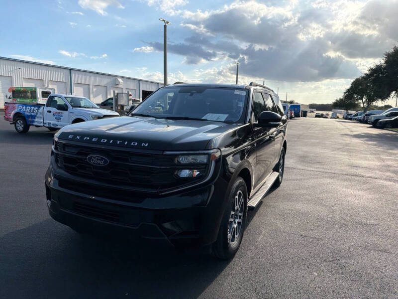 2025 Ford Expedition Active
