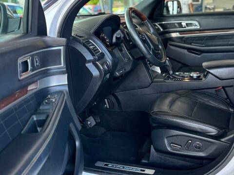 2018 Ford Explorer Platinum