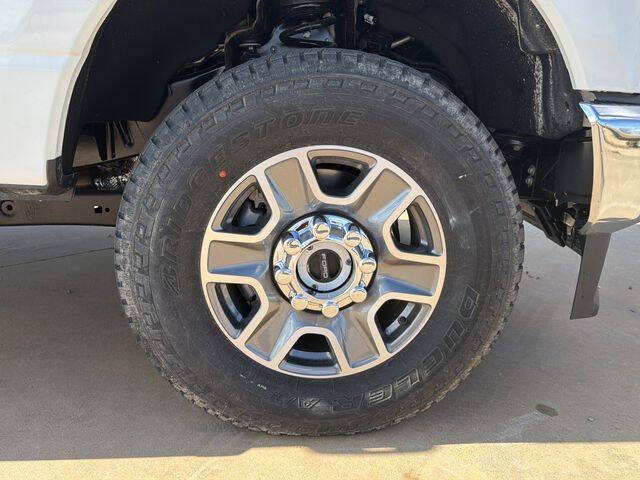 2025 Ford F-350 Super Duty XLT