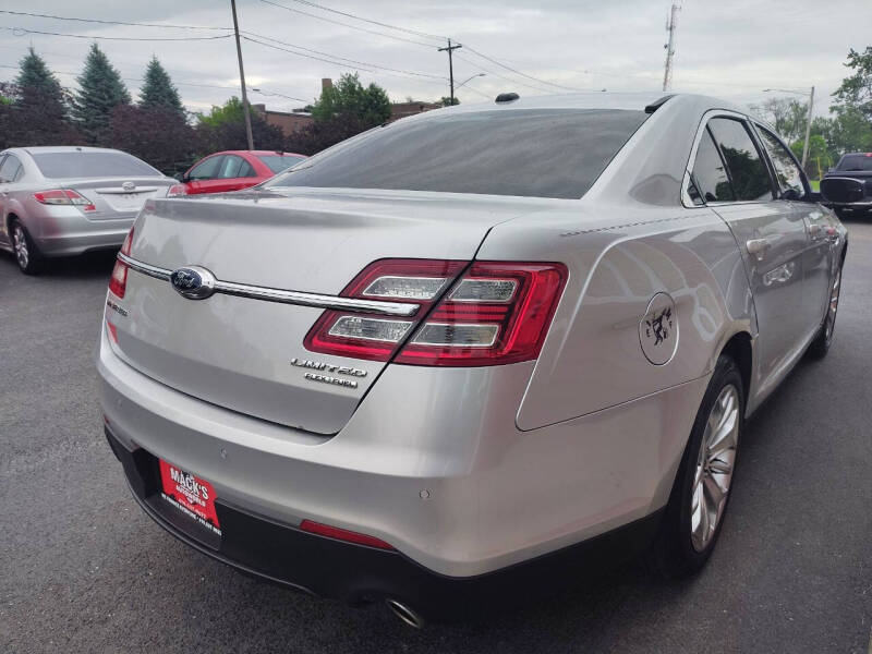 2015 Ford Taurus Limited