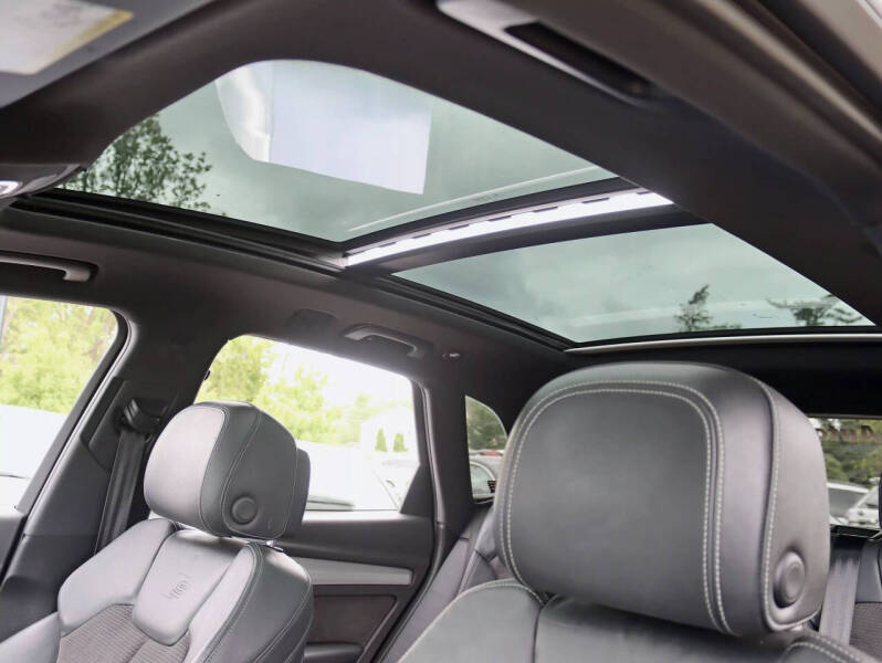 2018 Audi SQ5 3.0T quattro Premium Plus