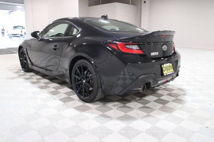 2024 Toyota GR86 Premium