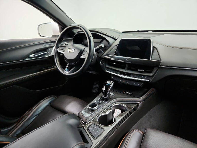 2022 Cadillac CT4-V
