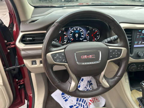 2017 GMC Acadia Denali