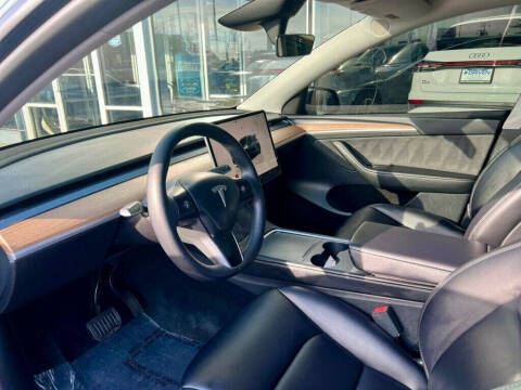 2024 Tesla Model Y Long Range