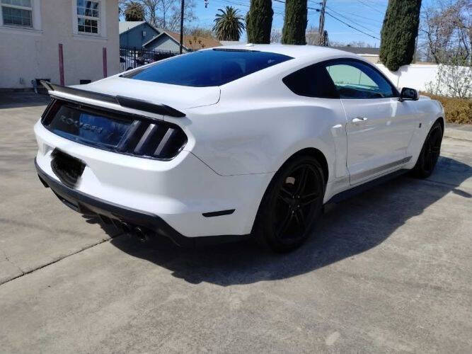 2015 Ford Mustang