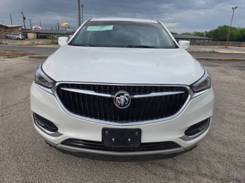 2021 Buick Enclave Essence