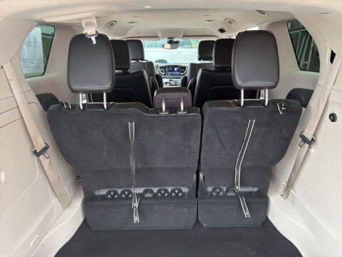 2023 Chrysler Pacifica Plug-In Hybrid Touring L