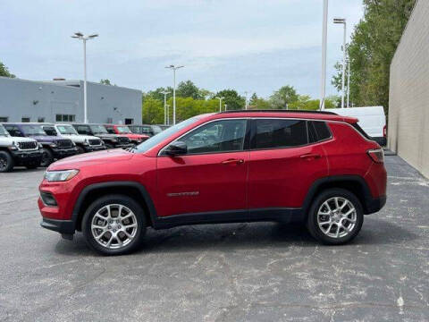 2024 Jeep Compass Latitude Lux